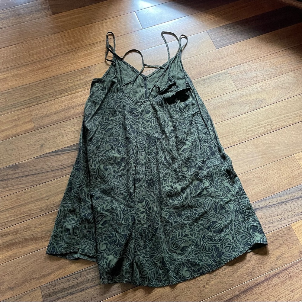 A&F Green Sundress - Picture 2 of 4
